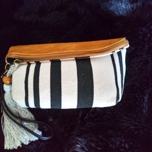 Small daytime clucth.